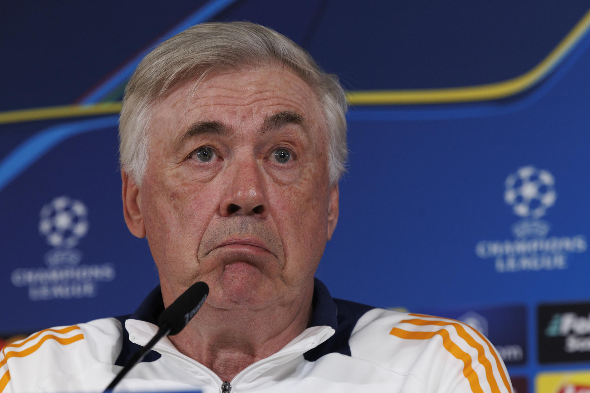 El entrenador del Real Madrid, Carlo Ancelotti durante la rueda de prensa previa al partido de vuelta de Liga de Campeones frente al Manchester City. EFE/Sergio Pérez