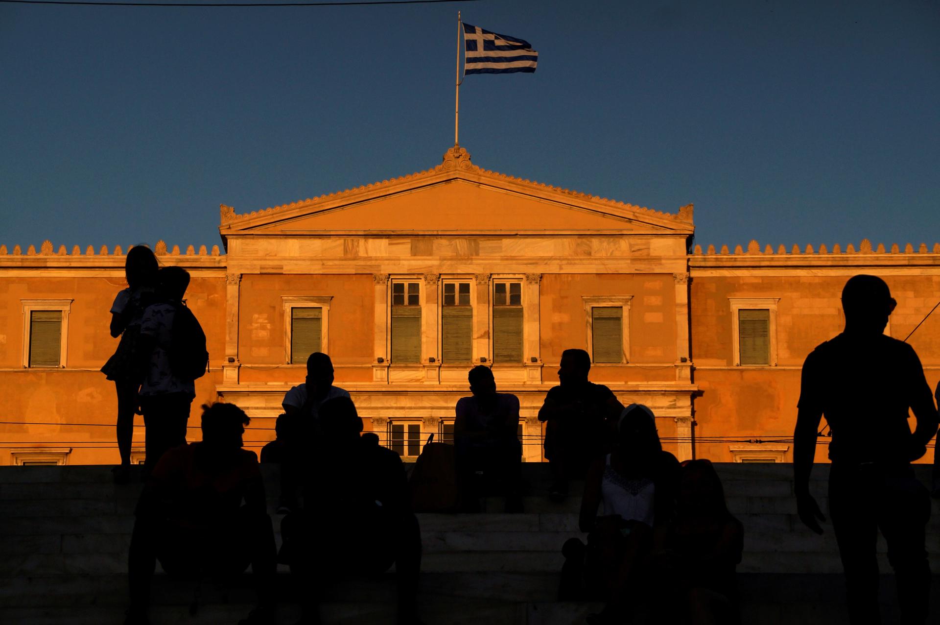 El Parlamento de Grecia, en la céntrica plaza Syntagma de Atenas. EFE/Emma Pons Valls