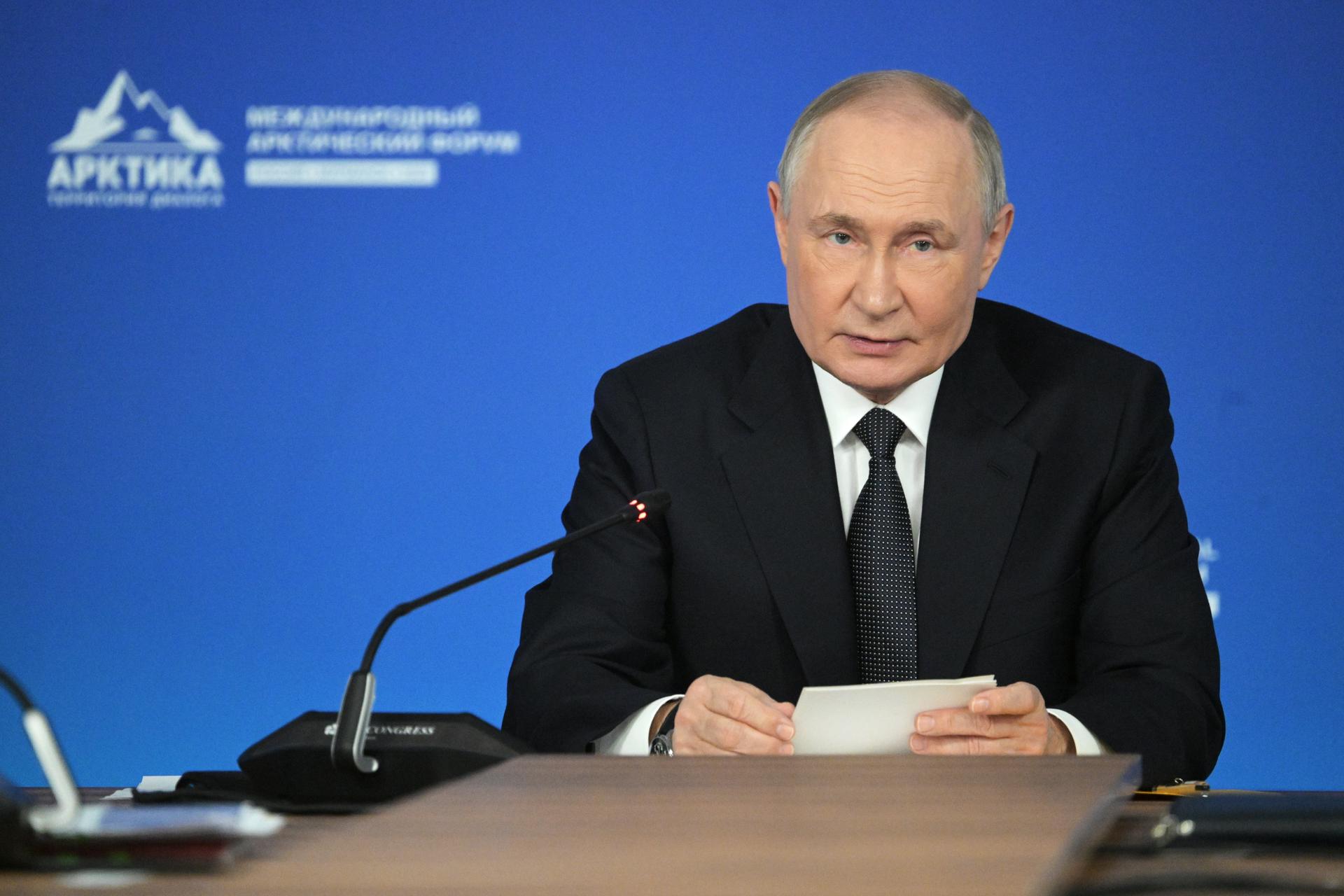 27/03/2025.- El presidente ruso Vladimir Putin asiste a una reunión sobre el desarrollo de la zona ártica de Rusia y el corredor de transporte ártico, en Murmansk, Rusia, 27 de marzo de 2025. (Rusia) EFE/EPA/ALEXEI NIKOLSKY / SPUTNIK / MANDATORIA DE CRÉDITO DEL GRUPO KREMLIN