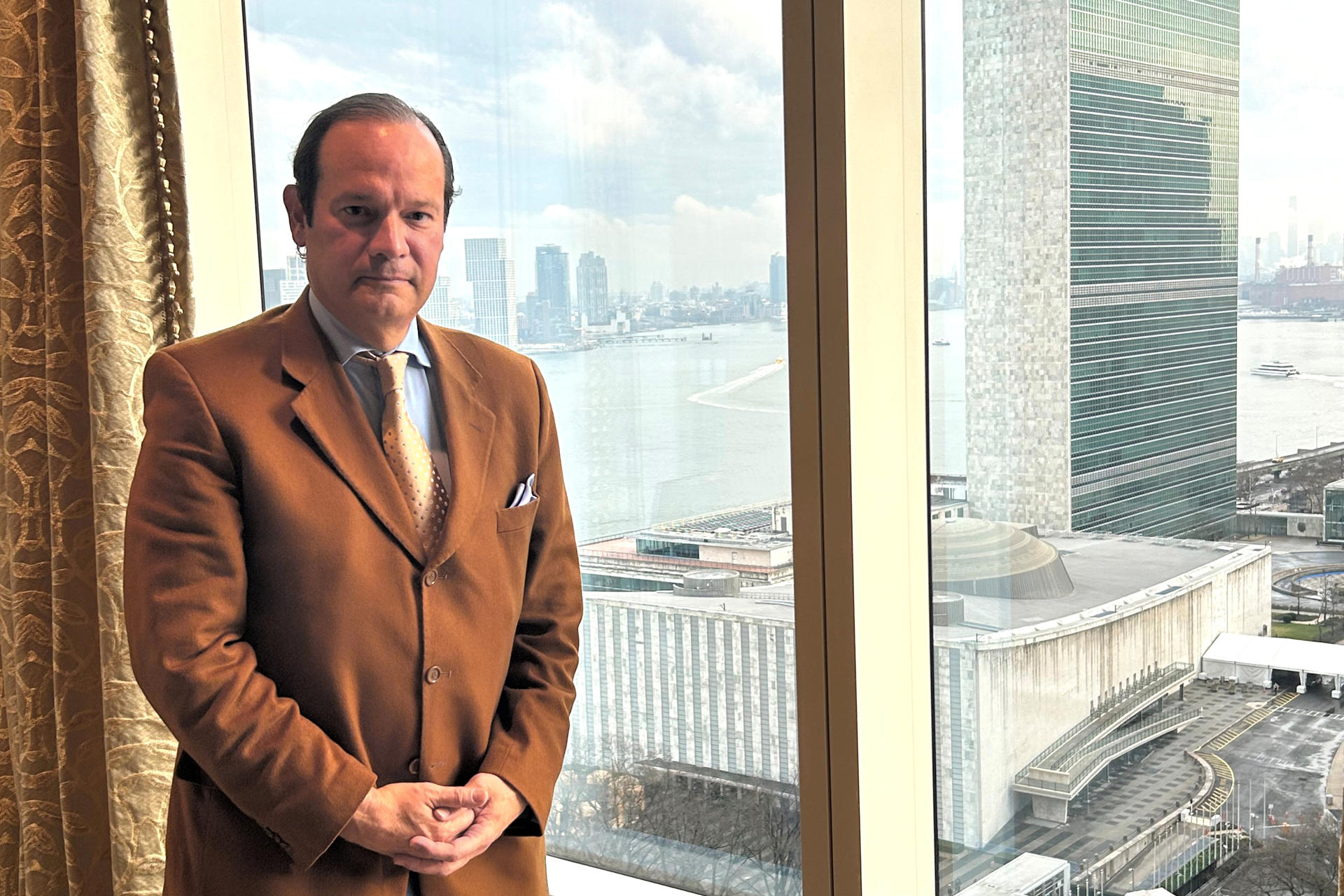 Fotografía del 25 de marzo de 2025 del ministro de Relaciones Exteriores de Panamá, Javier Martínez-Acha, durante una entrevista con EFE en Nueva York (Estados Unidos). EFE/ Javier Otazu