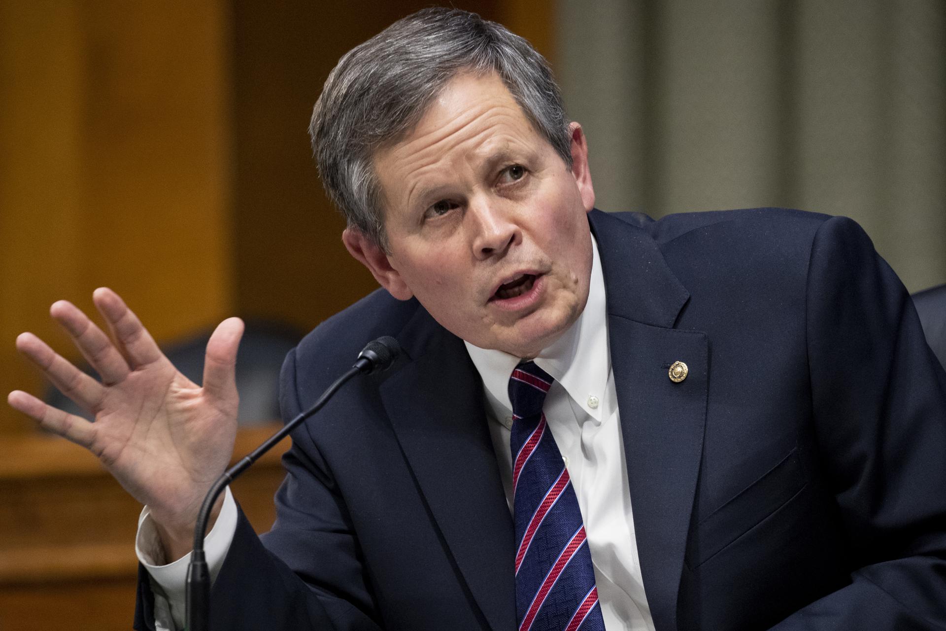 El senador estadounidense Steve Daines en una foto de archivo. EFE/EPA/MICHAEL REYNOLDS / POOL