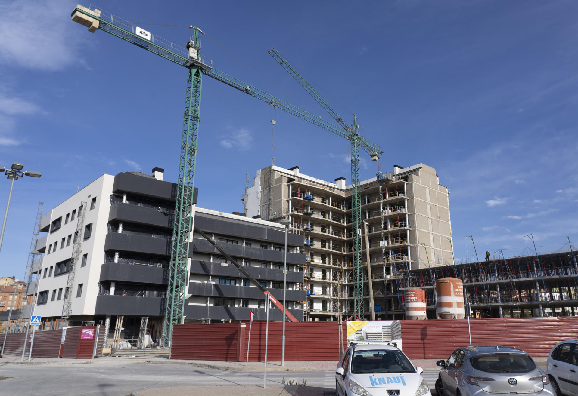 Teruel.- Edificio en construcción en Teruel en una imagen de archivo en diciembre de 2024. EFE/ Antonio García