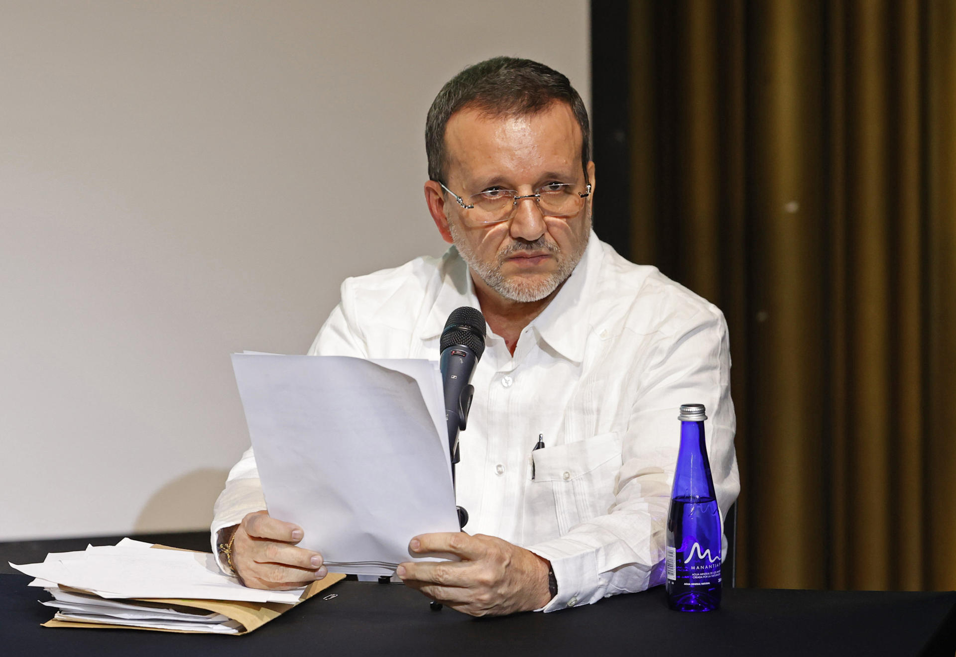 Foto de archivo del exjefe paramilitar Carlos Mario Jiménez, alias 'Macaco'. EFE/ Mauricio Dueñas Castañeda