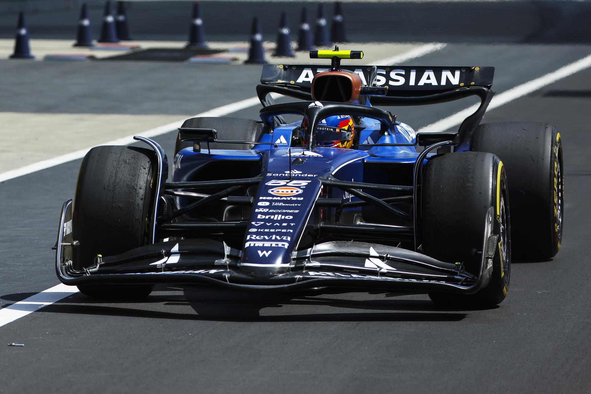 El español Carlos Sainz (Williams), durante la carrera esprint del Gran Premio de China que se disputa en Shanghái. EFE/EPA/WU HAO / POOL
