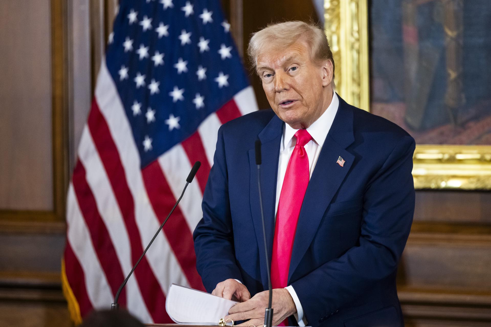 Fotografía de archivo del presidente de EE.UU., Donald Trump. EFE/EPA/JIM LO SCALZO / POOL