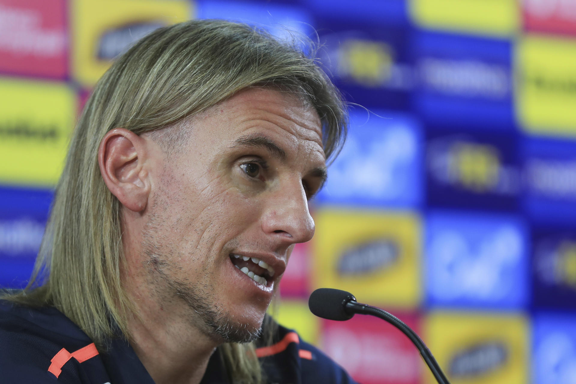 El seleccionador de Ecuador, el argentino Sebastián Beccacece. EFE/José Jácome