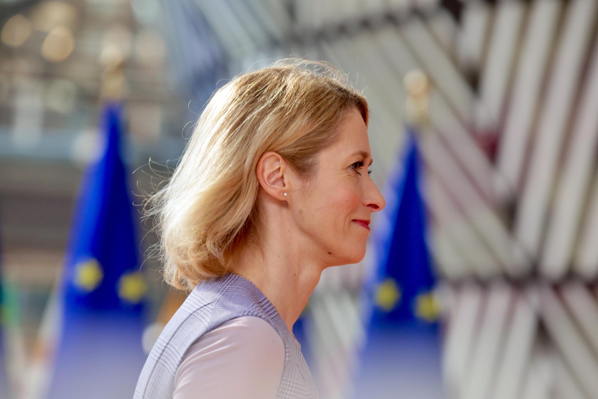 La alta representante de la UE para Política Exterior y de Seguridad, Kaja Kallas, a su llegada a la cumbre del Consejo Europeo en Bruselas, el 20 de marzo de 2025. EFE/EPA/OLIVIER MATTHYS