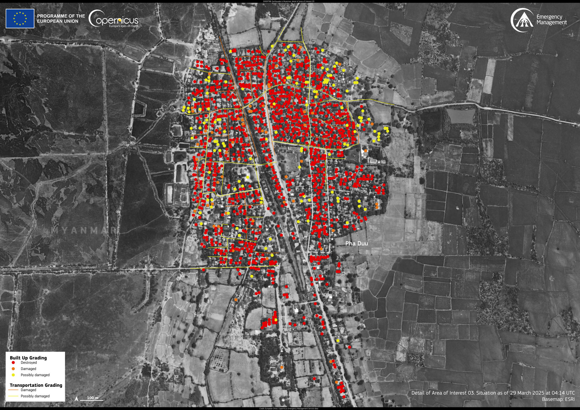 Imagen facilitada por el programa Copernicus de la Unión Europea con una visualización de datos basada en datos del CEMS, que muestra los extensos daños causadas por el terremoto en la aldea de Pha Duu (Pa Du), en Birmania, con más de 1200 edificios y 8 km de carreteras posiblemente dañadas o destruidas. La Organización de Naciones Unidas (ONU) dijo este lunes que la "magnitud del desastre" causado por el terremoto de magnitud 7,7 en Birmania (Myanmar) "sigue siendo incierta", más de 72 horas después del devastador sismo. El equipo del organismo multilateral en Birmania habla en un comunicado de "destrucción generalizada" y de comunidades enteras que quedaron devastadas a causa del sismo, ocurrido el viernes con epicentro en la región de Sagaing, en el centro-norte del país.  "Los hospitales en las regiones afectadas están desbordados y las vías de comunicación y transporte se han visto gravemente interrumpidas. Miles de personas duermen a la intemperie, temerosas de las réplicas y sin poder regresar a sus hogares dañados", señala el escrito. EFE/ European Union Copernicus Emergency Management Service Data - SOLO USO EDITORIAL/SOLO DISPONIBLE PARA ILUSTRAR LA NOTICIA QUE ACOMPAÑA (CRÉDITO OBLIGATORIO) -