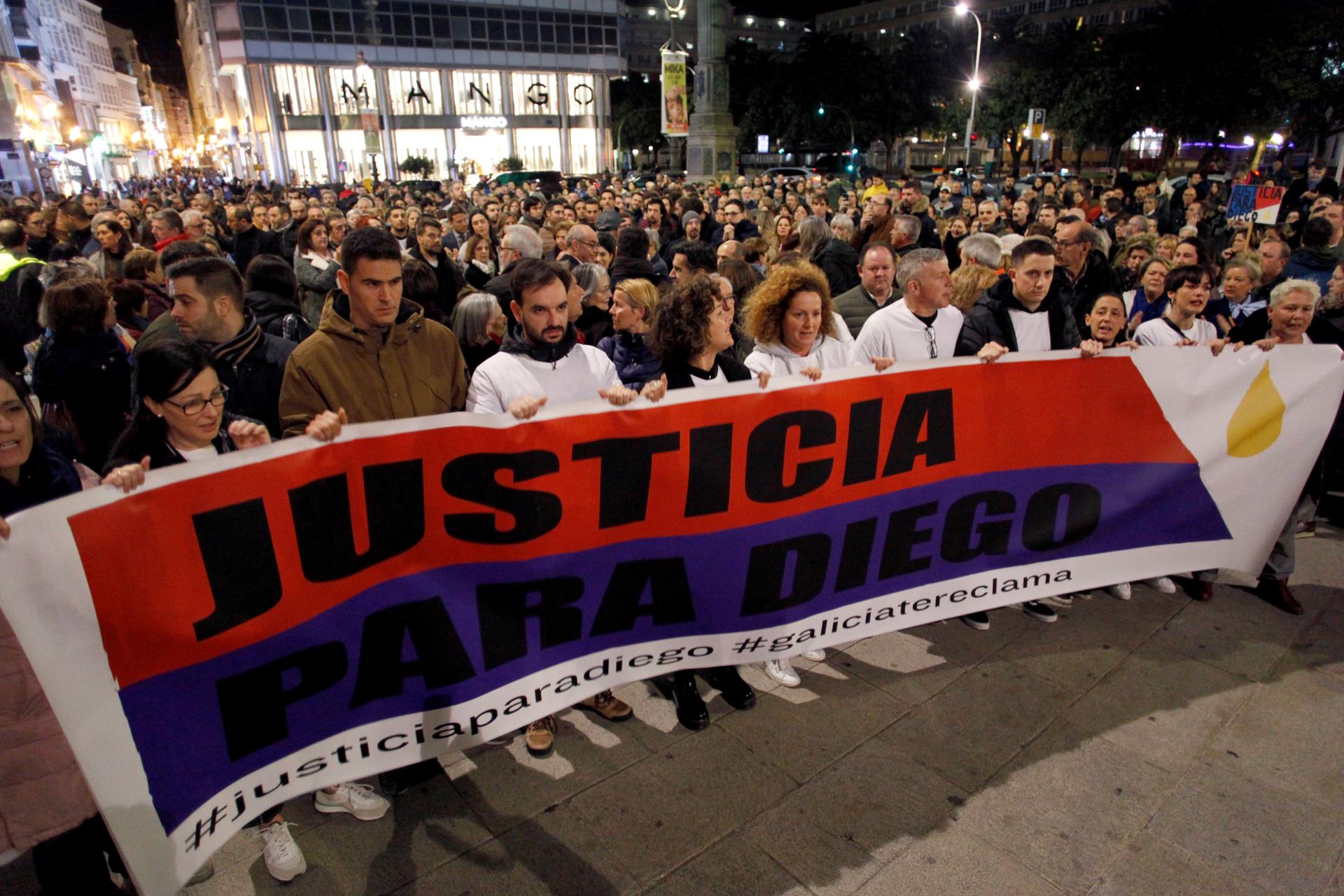 GRAF380. A CORUÑA, 14/02/2020.- Imagen de archivo de una concentración en A Coruña para exigir "justicia" por la muerte de Diego Bello, el coruñés de 32 años abatido por la policía filipina en 2022,EFE/ Cabalar
