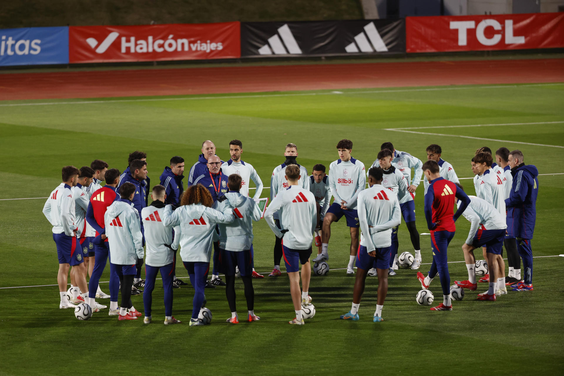 Imagen de archivo de un entrenamiento de la selección española de fútbol. EFE/ Juanjo Martín
