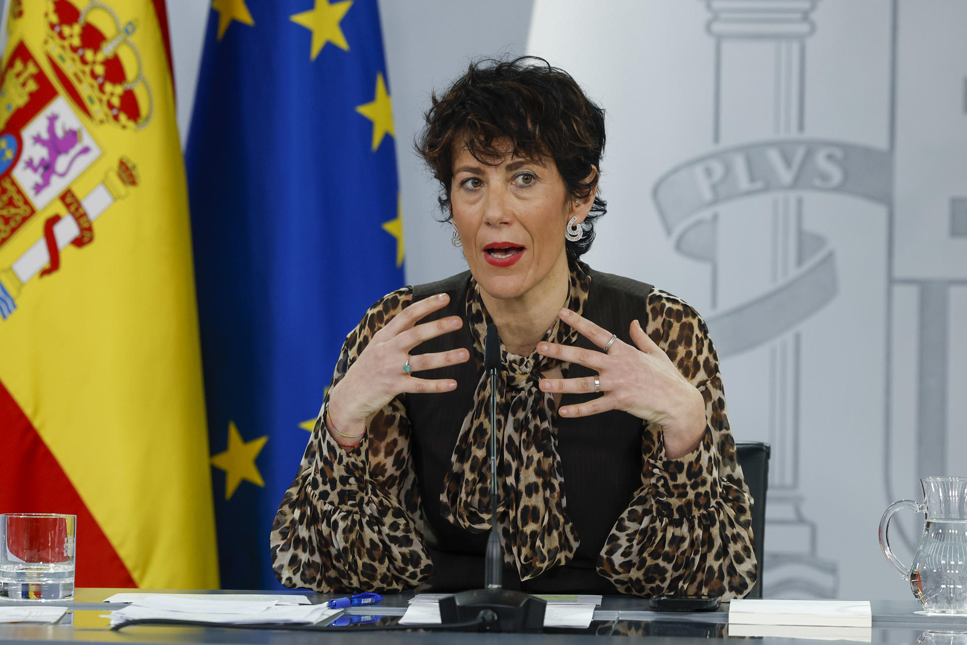 MADRID.- La ministra de Inclusión, Seguridad Social y Migraciones, Elma Saiz, en una imagen de archivo durante una rueda de prensa este mes de marzo en el Palacio de La Moncloa en Madrid.-EFE/ JJ Guillén