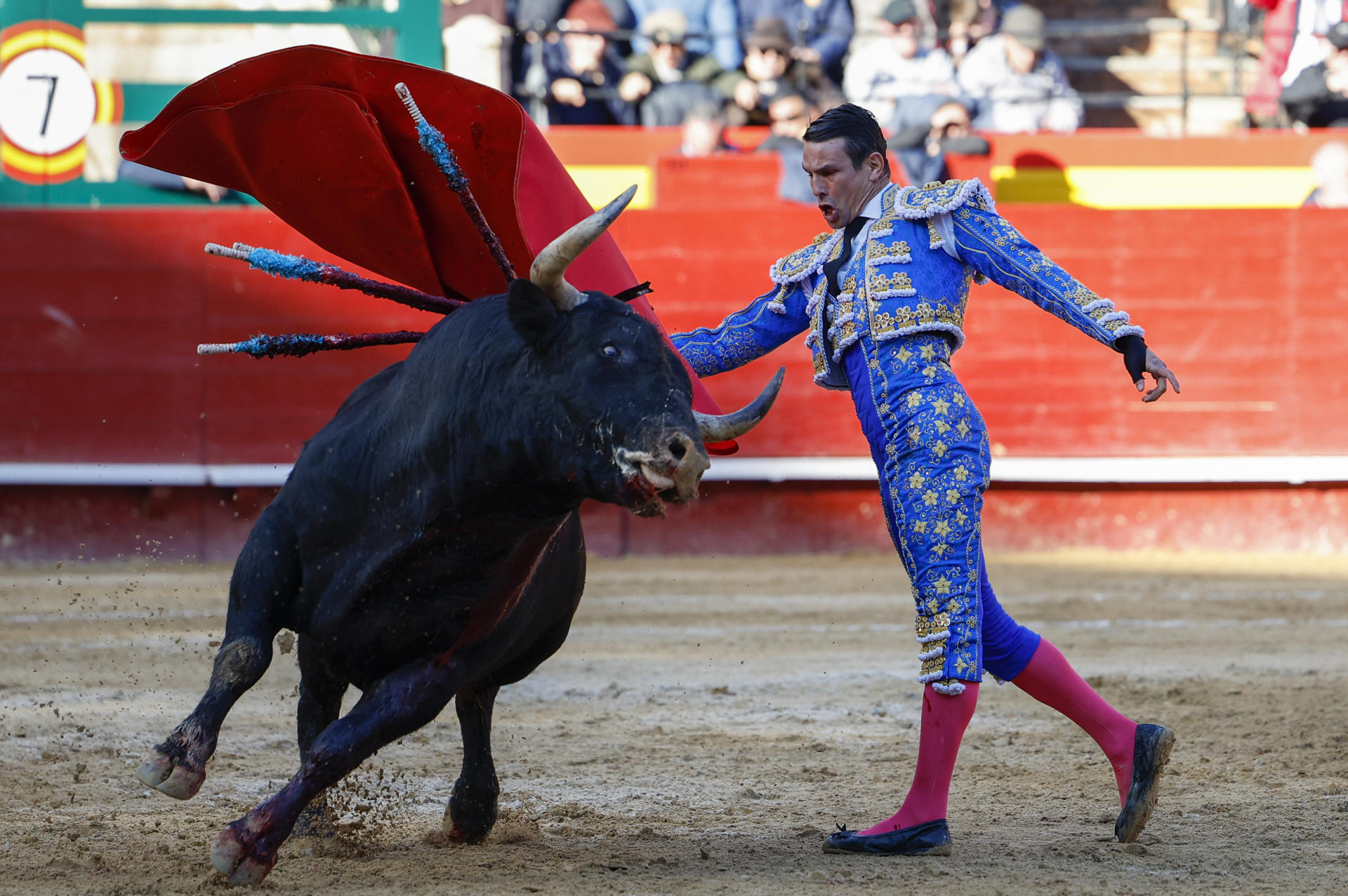 El diestro Jose María Manzanares el pasado domingo durante la corrida de la Feria de Fallas. EFE/Ana Escobar