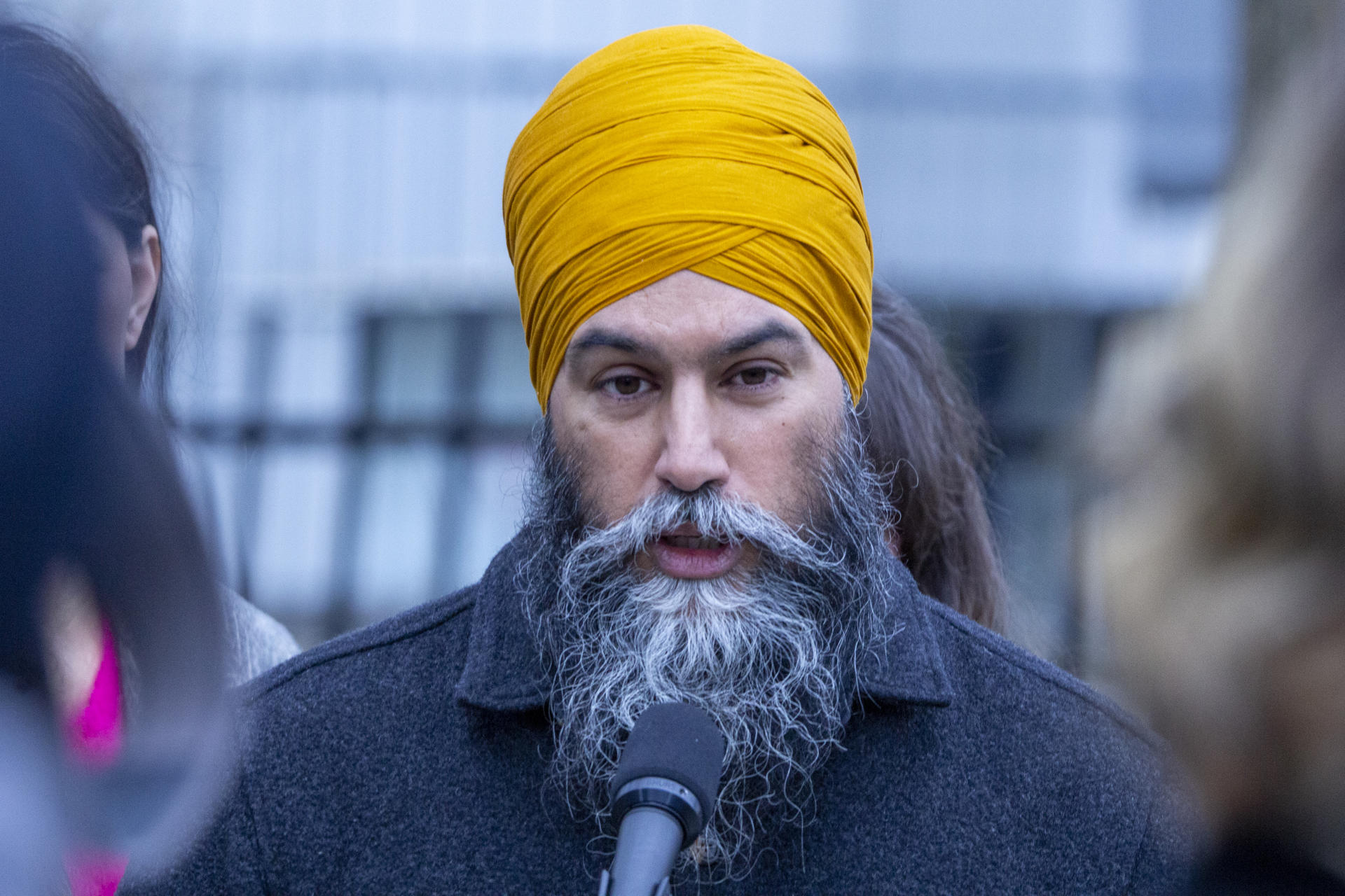 El líder del socialdemócrata Nuevo Partido Democrático (NPD) de Canadá, Jagmeet Singh, fue registrado este viernes, 28 de marzo, durante un acto proselitista, en Toronto (Canadá). EFE/Julio César Rivas