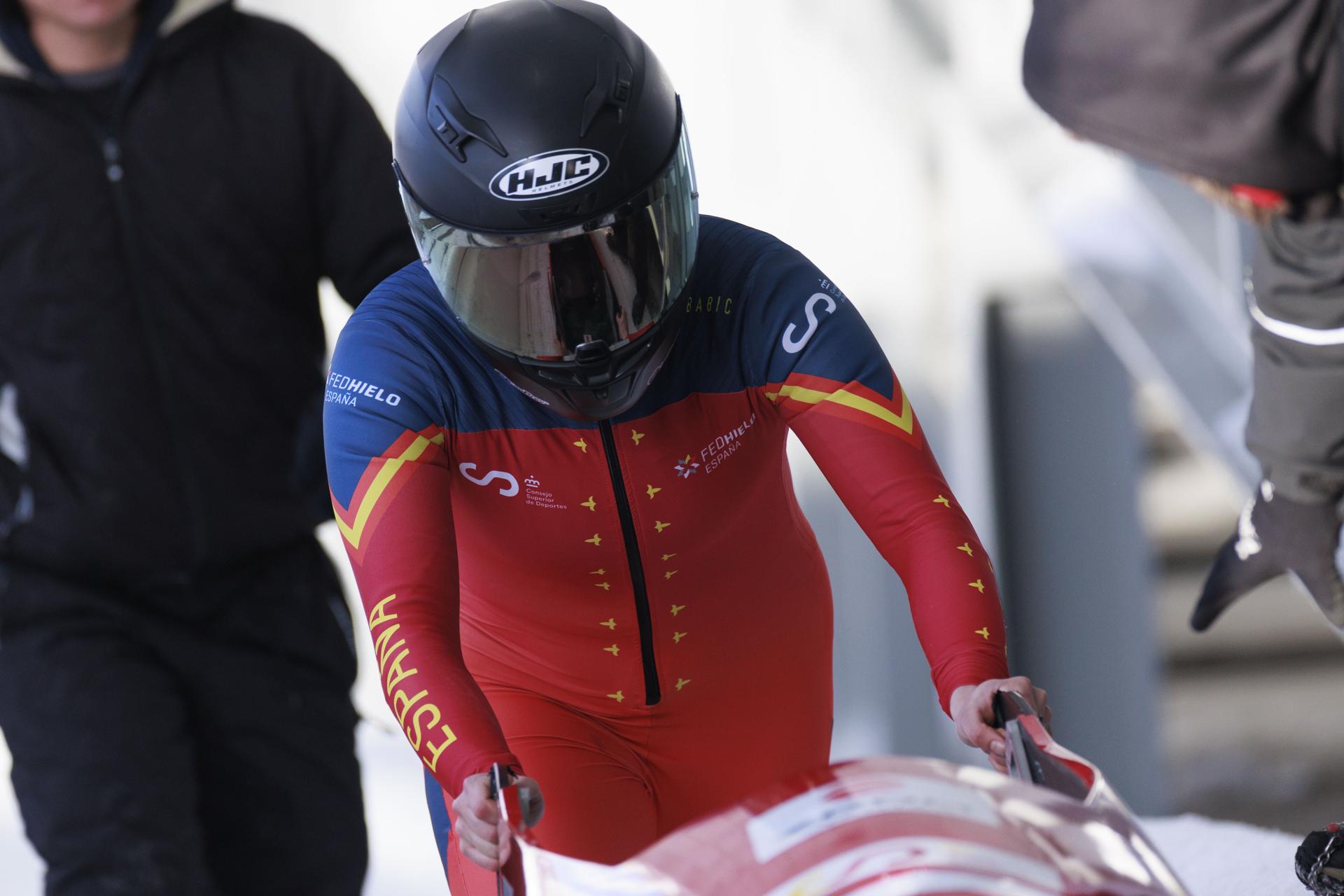La española Leanna García durante su participación en la prueba del monobob femenino en los Campeonatos del Mundo de Bobsleigh y Skeleton, en Lake Placid (Nueva York, EE. UU) EFE/EPA/CJ GUNTHER