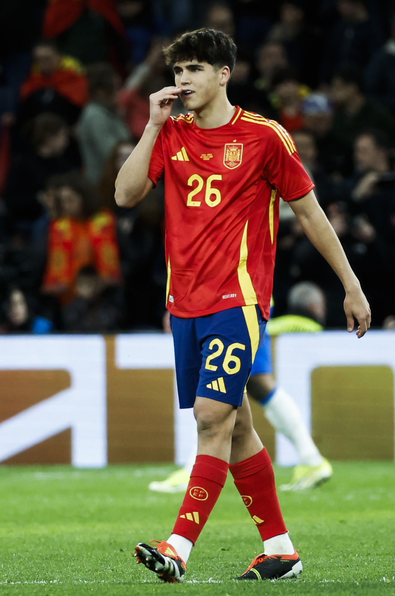 Imagen de archivo del defensa del Barça la selección española Pau Cubarsí, que ha abandonado la concentración de la selección española en Valencia y regresará a Barcelona para empezar el proceso de recuperación de las molestias que sufre en el tobillo derecho. EFE/Mariscal/Archivo