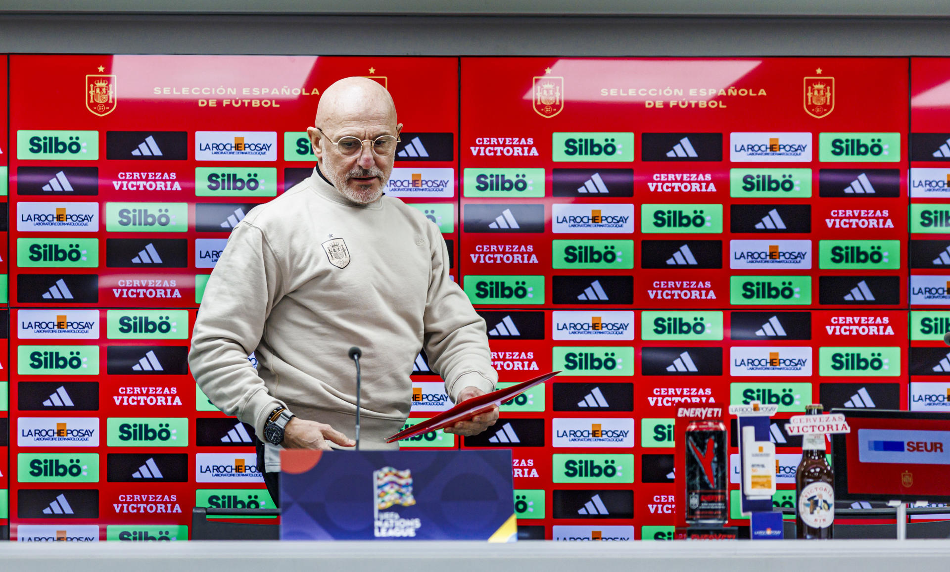 Rueda de prensa de Luis de la Fuente, seleccionador español, antes del partido de la Liga de Naciones mañana frente a Países Bajos . EFE/Pablo Garcia/RFEF