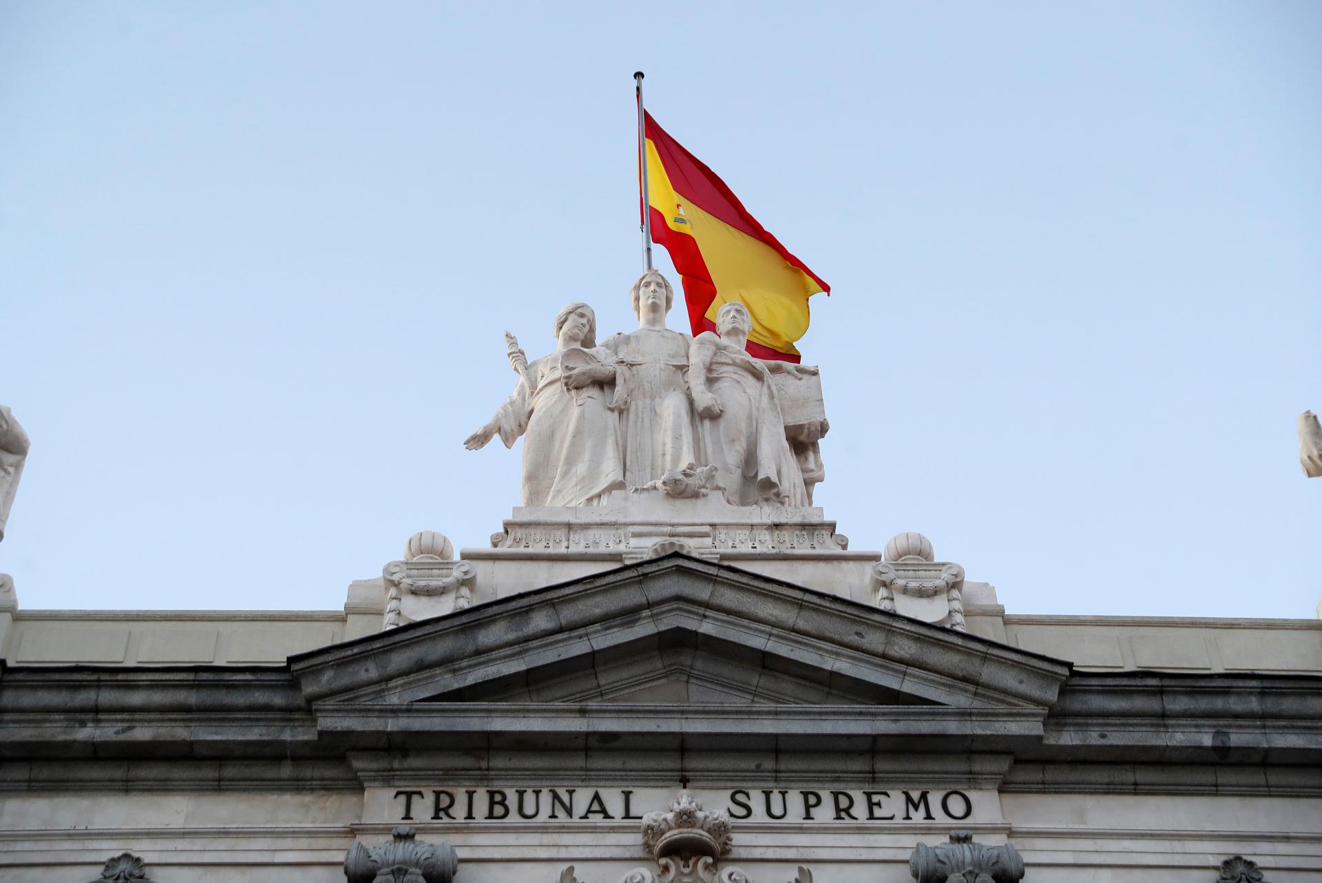 Imagen de archivo de la fachada del Tribunal Supremo. EFE/ Chema Moya