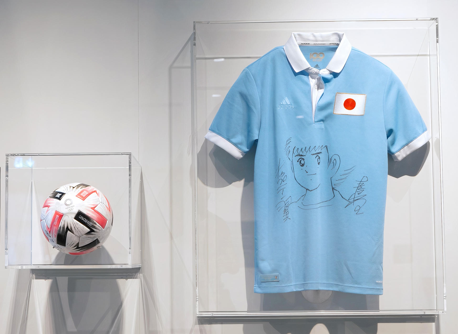 El Museo FIFA en Zúrich muestra distintas piezas relacionadas con la serie japonesa de dibujos animados "Capitán Tsubasa", más conocida en los países de habla hispana como "Oliver y Benji" o "Supercampeones" EFE/ Museo Fifa