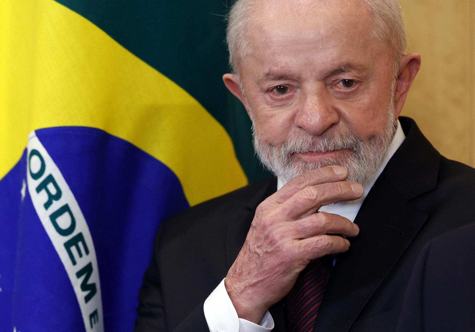 TOKYO (Japan), 27/03/2025.- Brazilian President Luiz Inacio Lula da Silva attends a press conference on the last day of his state visit to Japan, in Tokyo, Japan, 27 March 2025. Brazilian President Luiz Inacio Lula da Silva called for ‘justice to be done’ in the criminal proceedings opened by the Supreme Court against former president Jair Bolsonaro for attempting a coup after losing the 2022 elections.  (Elecciones, Brasil, Japón, Tokio) EFE/EPA/FRANCK ROBICHON