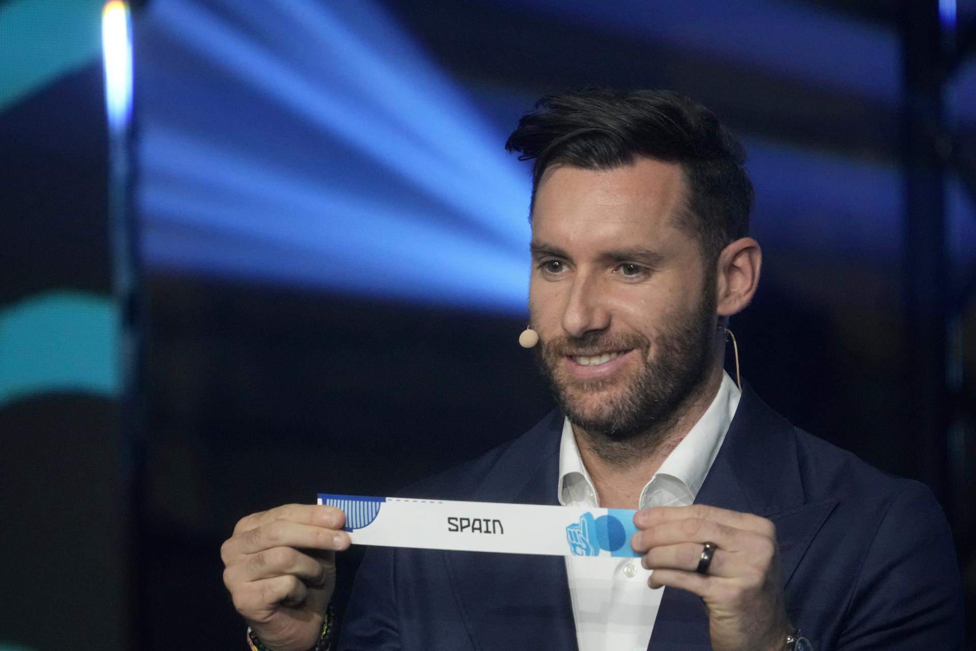 El exjugador español Rudy Fernández durante el sorteo del Eurobasket 2025 este jueves en Riga. EFE/EPA/VALDA KALNINA