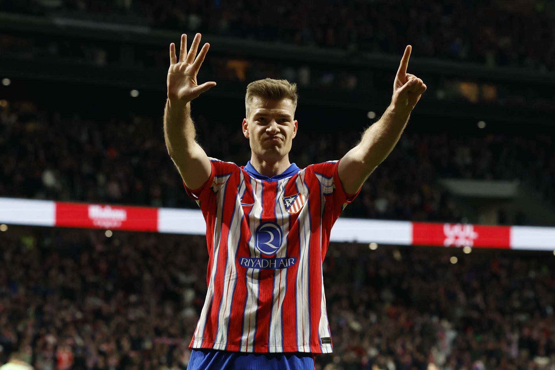 Sorloth, en el último partido contra el Barcelona. EFE / Ballesteros.