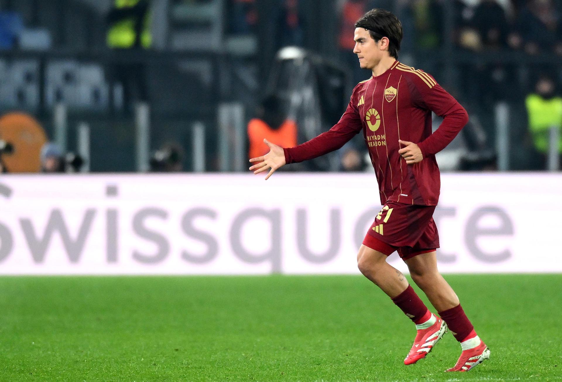 El futbolista argentino del AS Roma, Paulo Dybala, en una foto de archivo. EFE/EPA/ETTORE FERRARI
