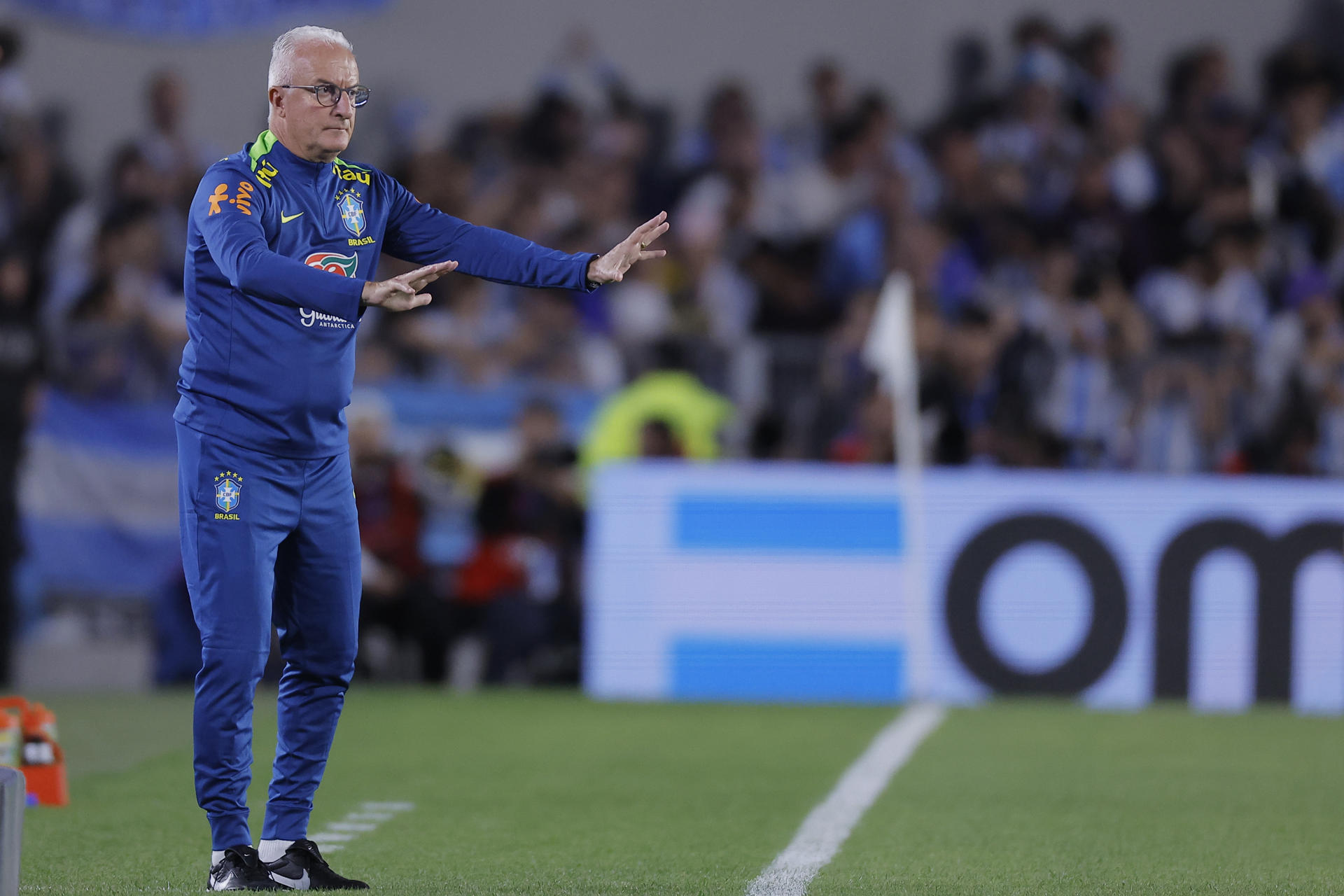 Dorival Júnior fue destituido de su cargo de seleccionador de Brasil. EFE/Juan Ignacio Roncoroni