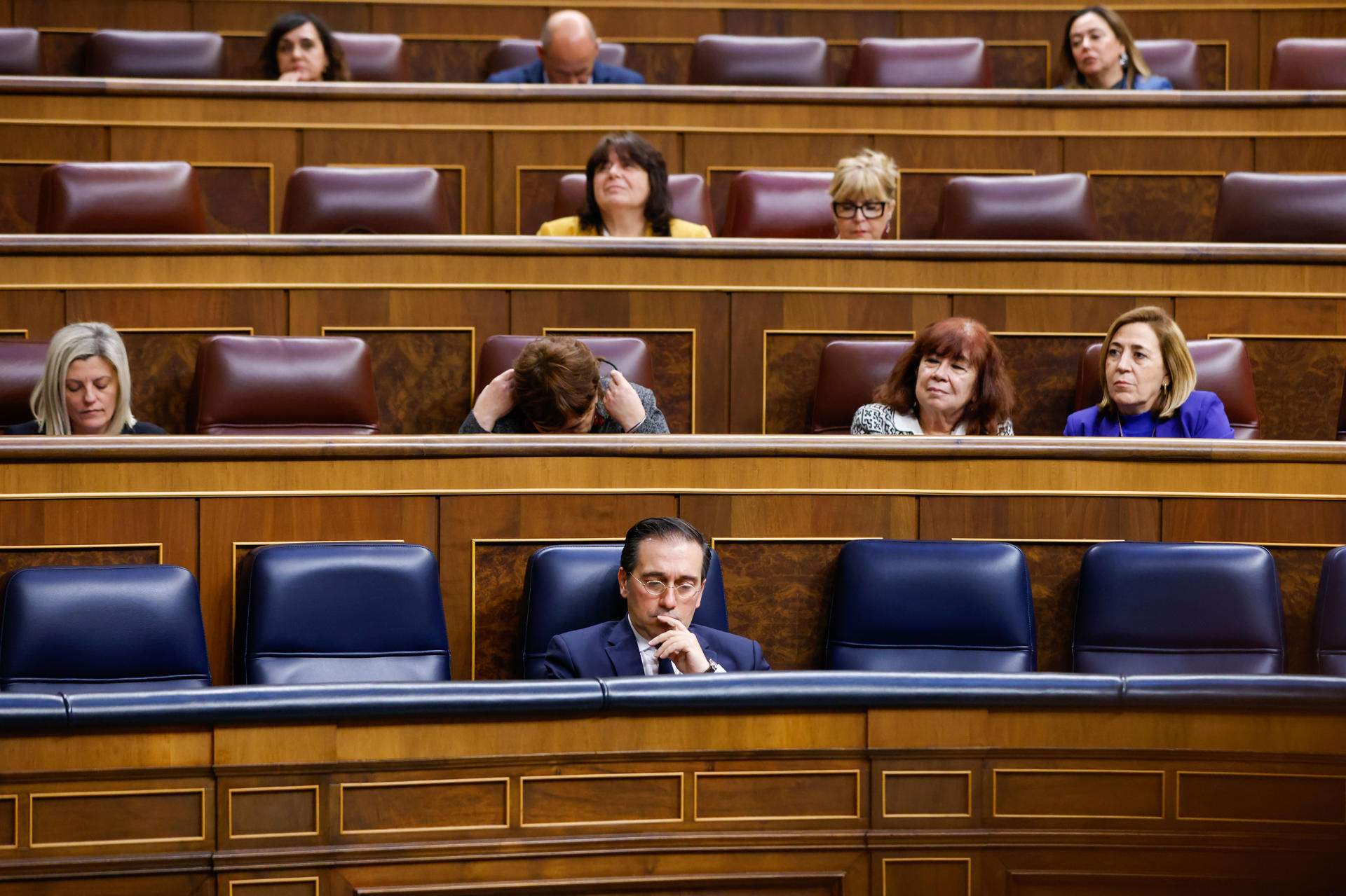 El ministro de Exteriores, José Manuel Albares este miércoles en el pleno del Congreso. EFE/ Blanca Millez