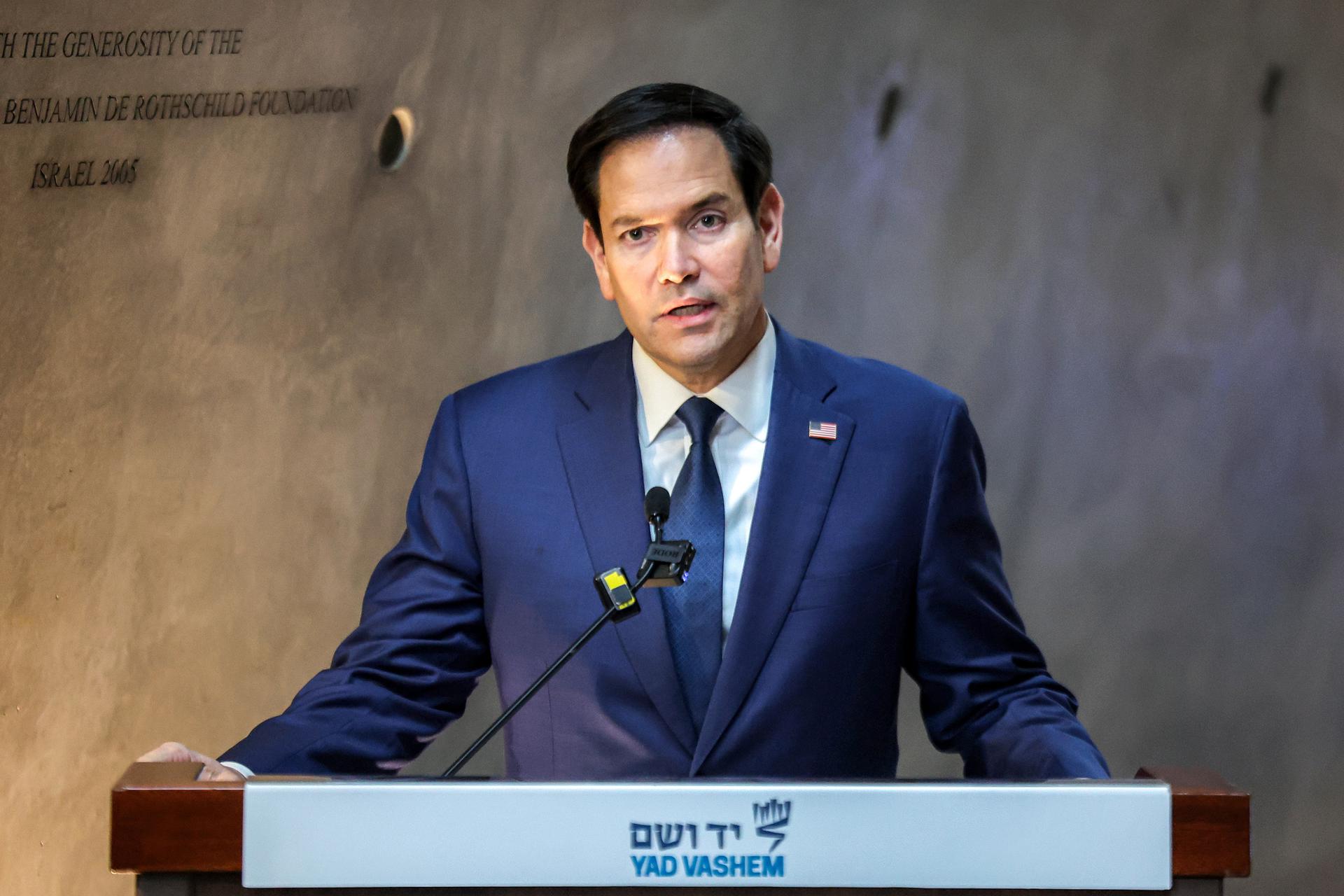 Fotografía de archivo del secretario de Estado de EE.UU., Marco Rubio. EFE/JACK GUEZ / POOL