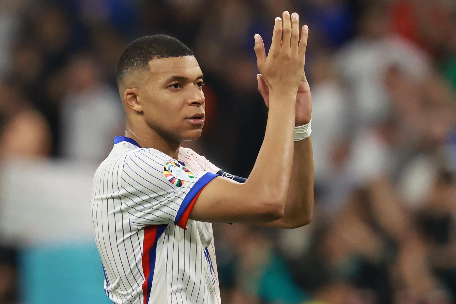 Kylian Mbappe durante un partido con Francia. EFE/EPA/CLEMENS BILAN