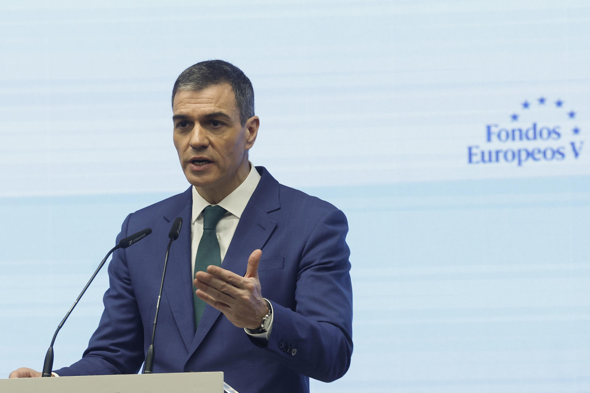 El presidente del Gobierno, Pedro Sánchez, interviene este viernes en la quinta edición del foro 'Fondos Europeos', organizado por elDiario.es en Madrid. EFE/ Juan Carlos Hidalgo