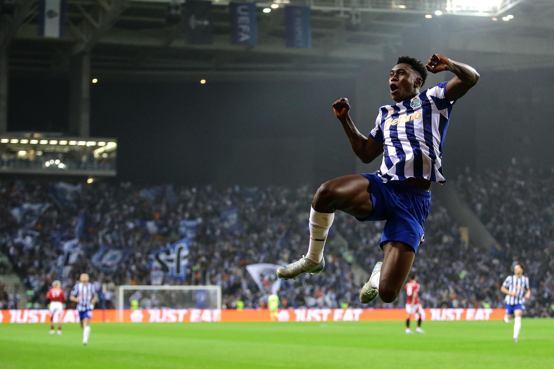Samu Omorodion del FC Porto, en una imagen de archivo. EFE/EPA/MANUEL FERNANDO ARAUJO