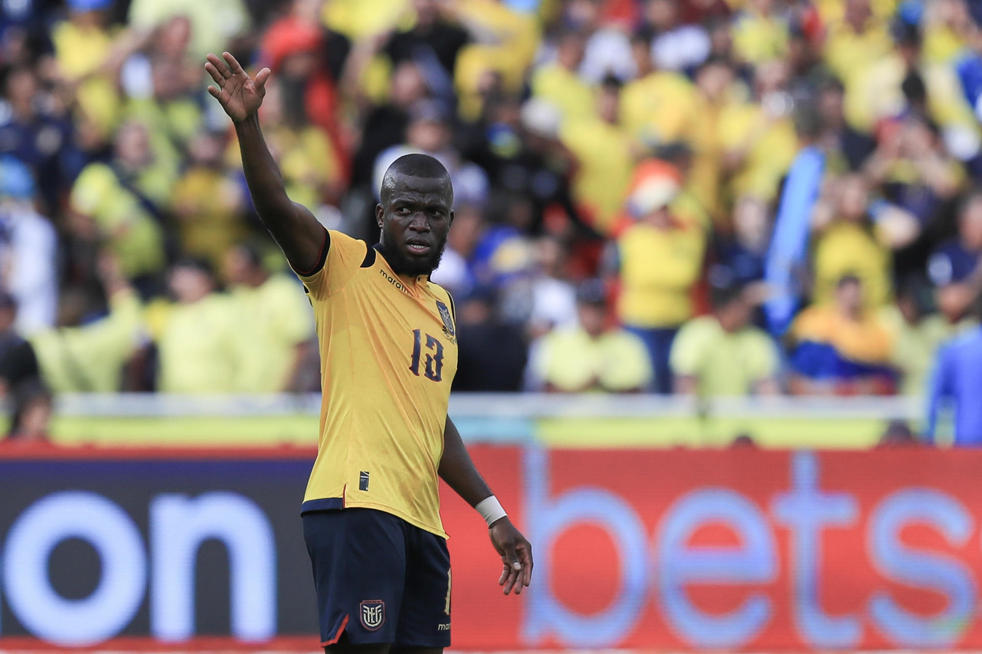 Enner Valencia de Ecuador celebra su gol ante Venezuela. EFE/ José Jácome
