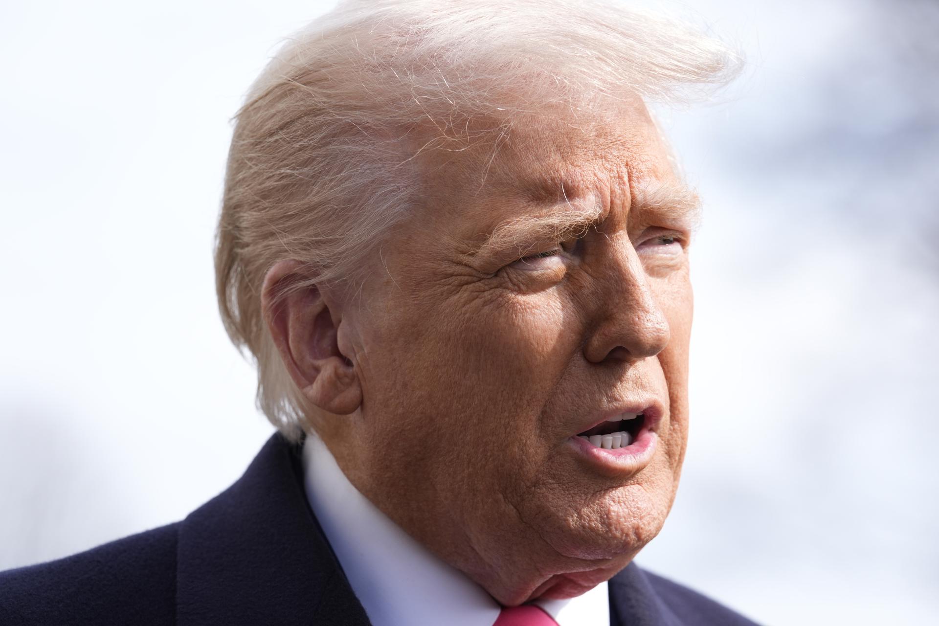 Fotografía de archivo en donde se ve al presidente de Estados Unidos, Donald Trump. EFE/YURI GRIPAS