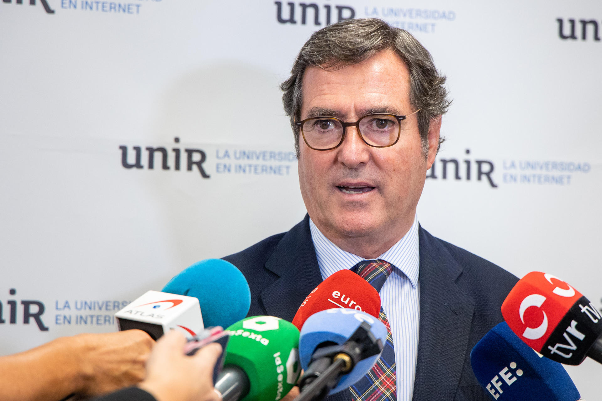 Imagen de archivo del presidente de la CEOE, Antonio Garamendi. EFE/ Raquel Manzanares