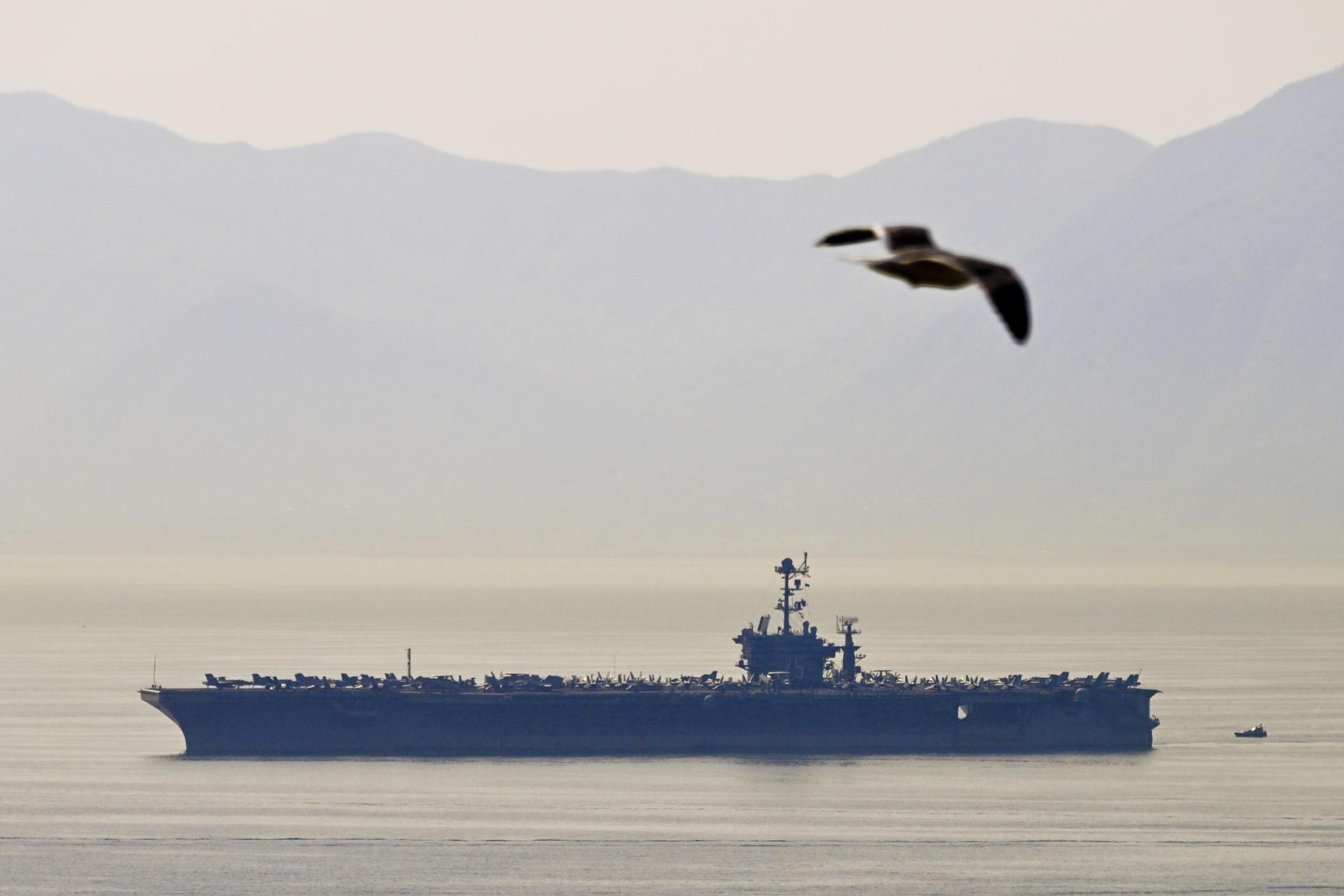 El portaaviones estadounidense USS Harry Truman, en una imagen de archivo. EFE/EPA/ANSA / CIRO FUSCO