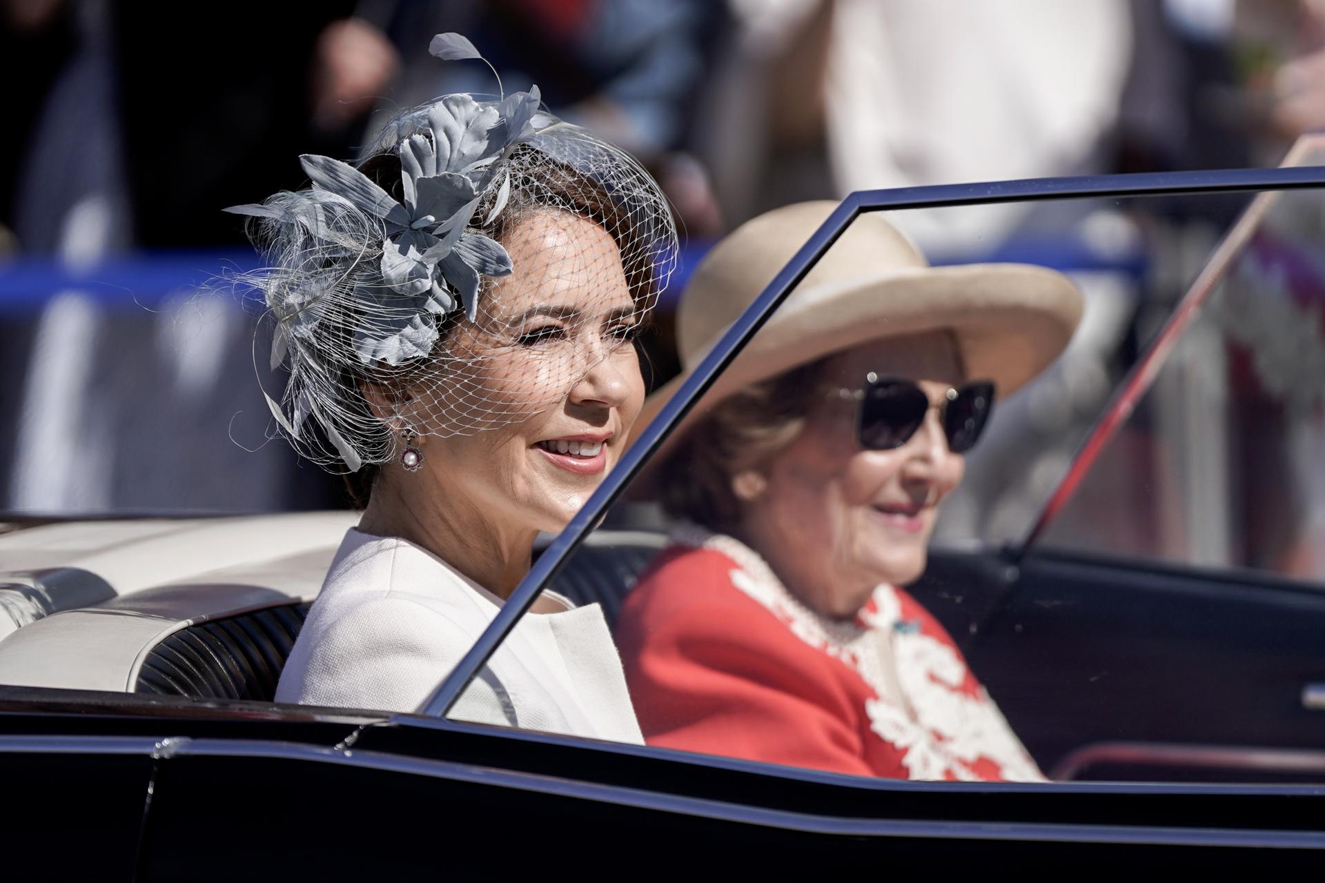 La reina Mary de Dinamarca (i) y la reina Sonia de Noruega (d), en una imagen de archivo. EFE/EPA/HAKON MOSVOLD LARSEN NORUEGA FUERA