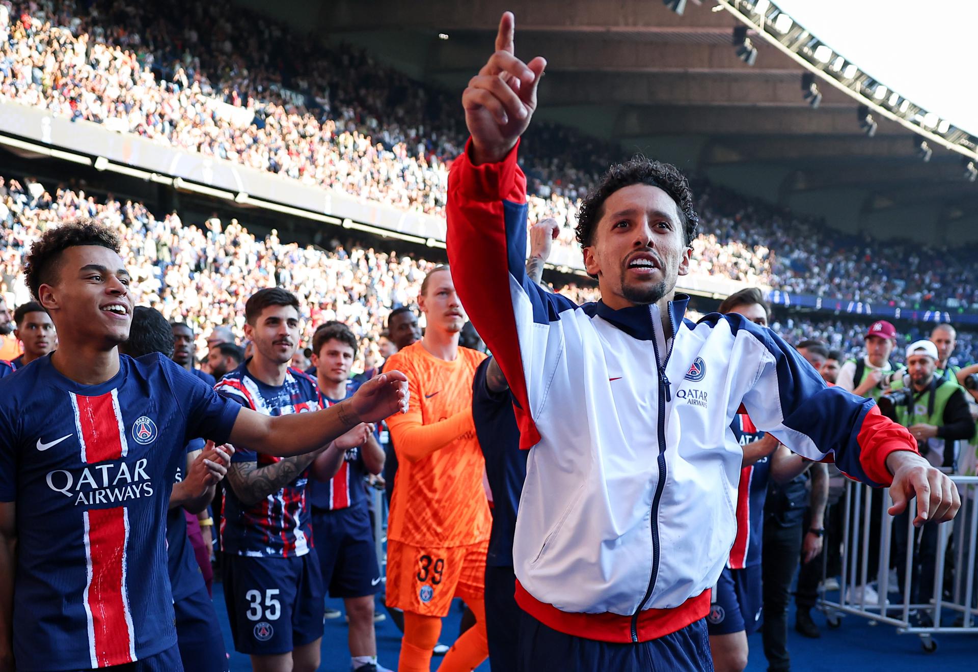 Marquinhos, en la celebración del título. EFE/EPA/FRANCK FIFE / POOL