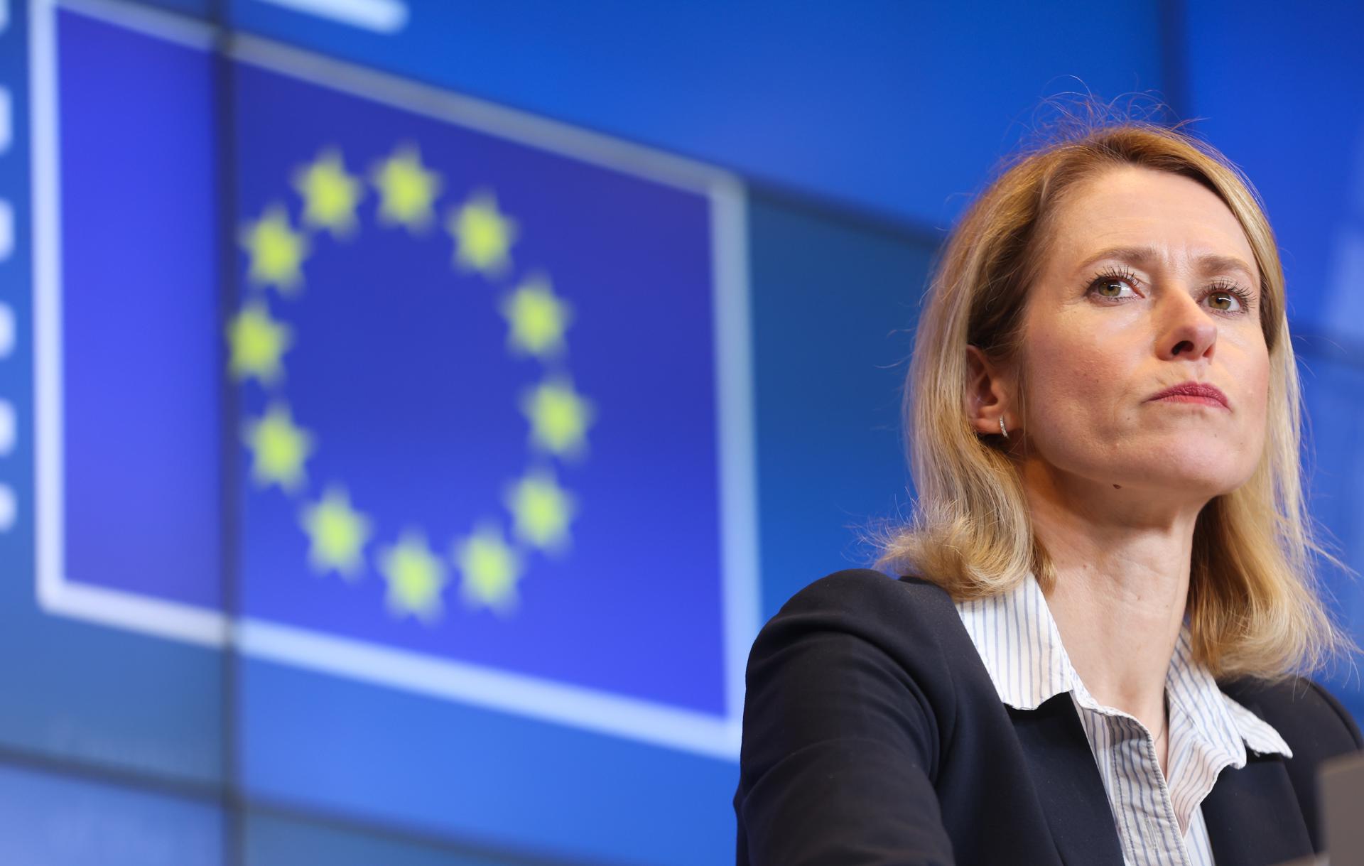 La Alta Representante de la UE para Asuntos Exteriores y Política de Seguridad, Kaja Kallas, ofrece una rueda de prensa durante el Consejo de Asuntos Exteriores de la Unión Europea en la ciudad de Luxemburgo, Luxemburgo, 14 de abril de 2025. Los Ministros de Asuntos Exteriores de la UE discutirán, entre otros temas, la agresión rusa contra Ucrania y los últimos desarrollos en Oriente Medio y la región en general, abordando también la situación en Siria. (Luxemburgo, Siria, Ucrania, Luxemburgo) EFE/EPA/OLIVIER HOSLET