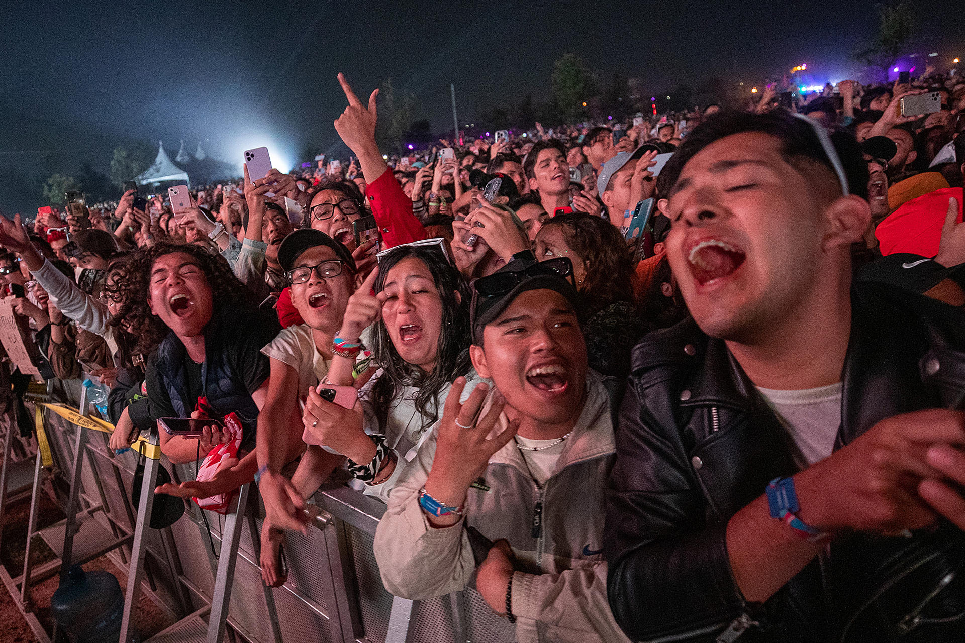 Imagen de archivo de personas que asisten al festival AXE Ceremonia en el Parque Bicentenario en Ciudad de México. EFE/ Isaac Esquivel