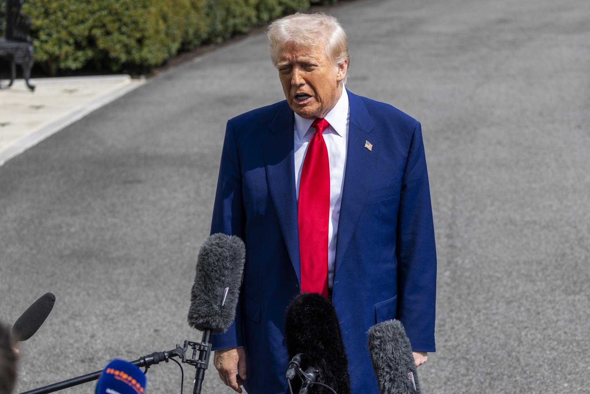 Foto de archivo del presidente de EE.UU. Donald Trump. EFE/SHAWN THEW
