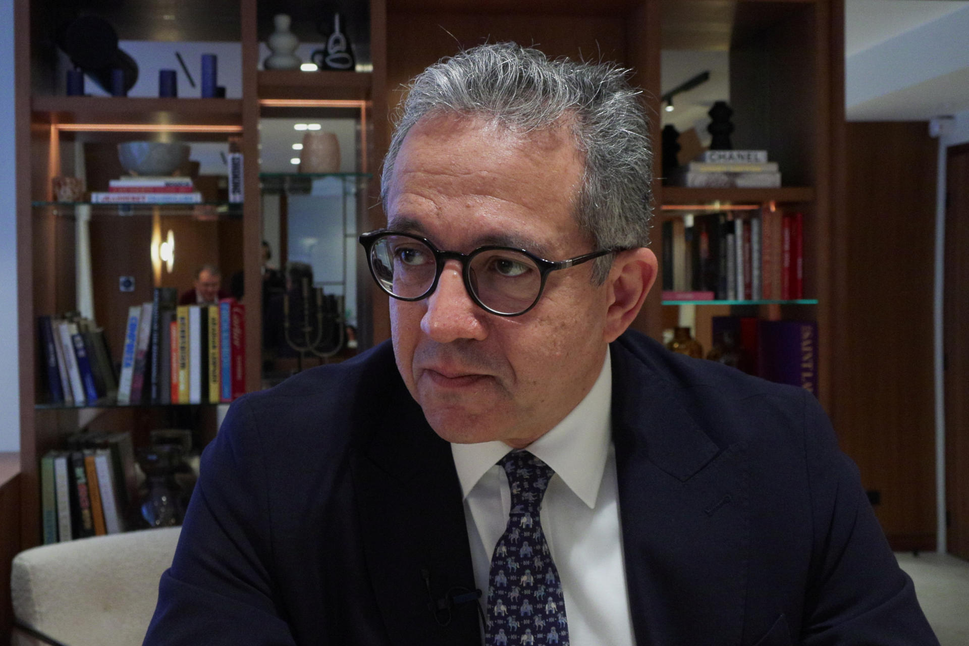 El egipcio Khaled El Enany en una entrevista con EFE.EFE/ Edgar Sapiña Manchado