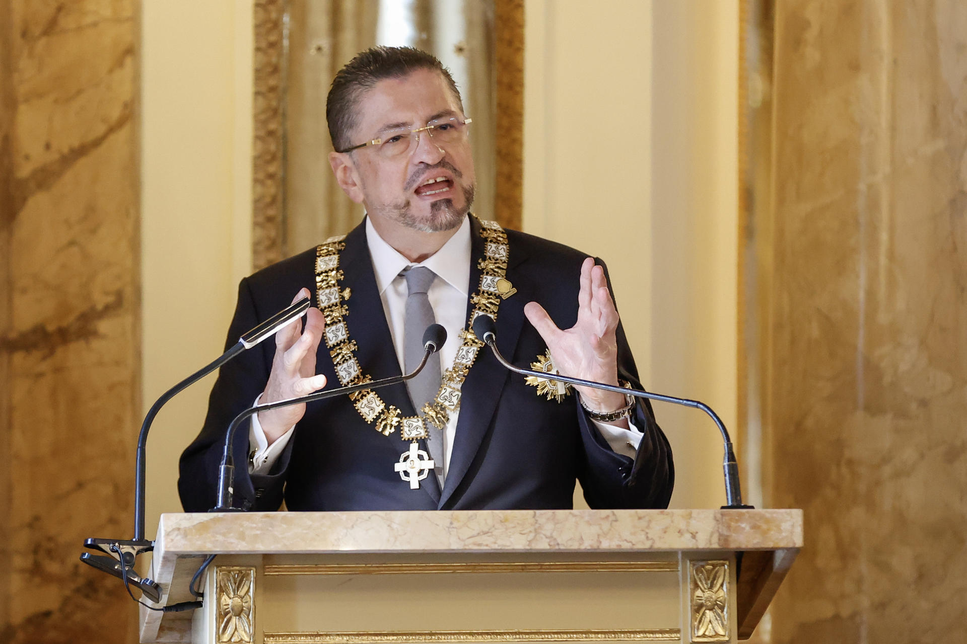 Foto de archivo del presidente de Costa Rica, Rodrigo Chaves. EFE/ Bienvenido Velasco