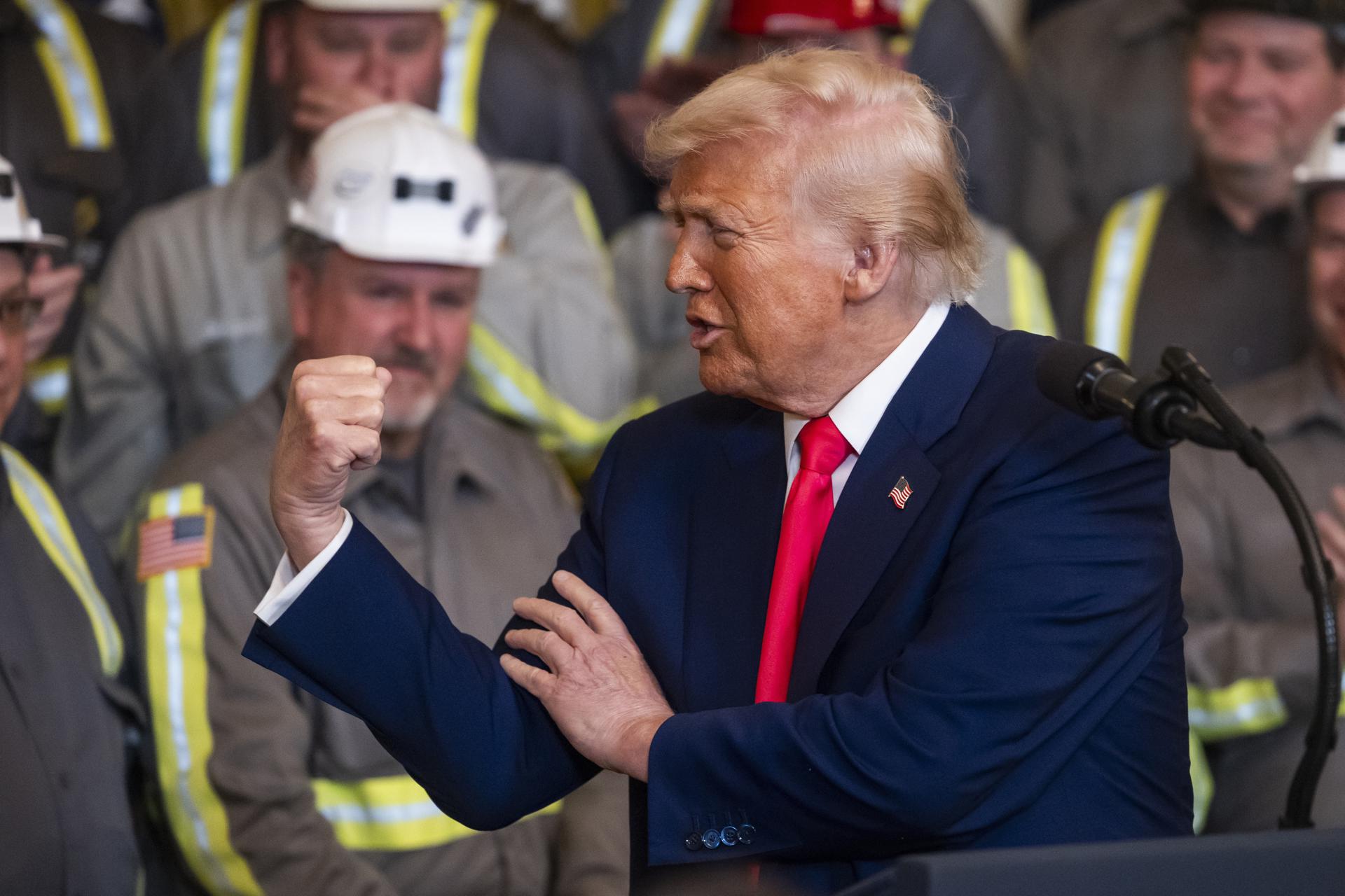 Foto de archivo del presidente de EE.UU. Donald Trump. EFE/JIM LO SCALZO
