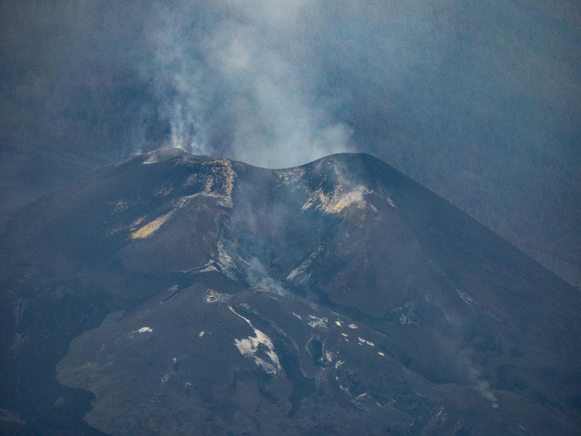 Imagen de archivo del volcán de La Palma. EFE/ Miguel Calero