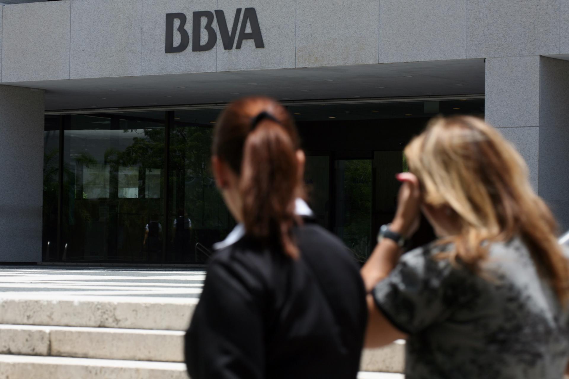 Imagen de archivo de una sucursal del banco BBVA. EFE/Thais Llorca