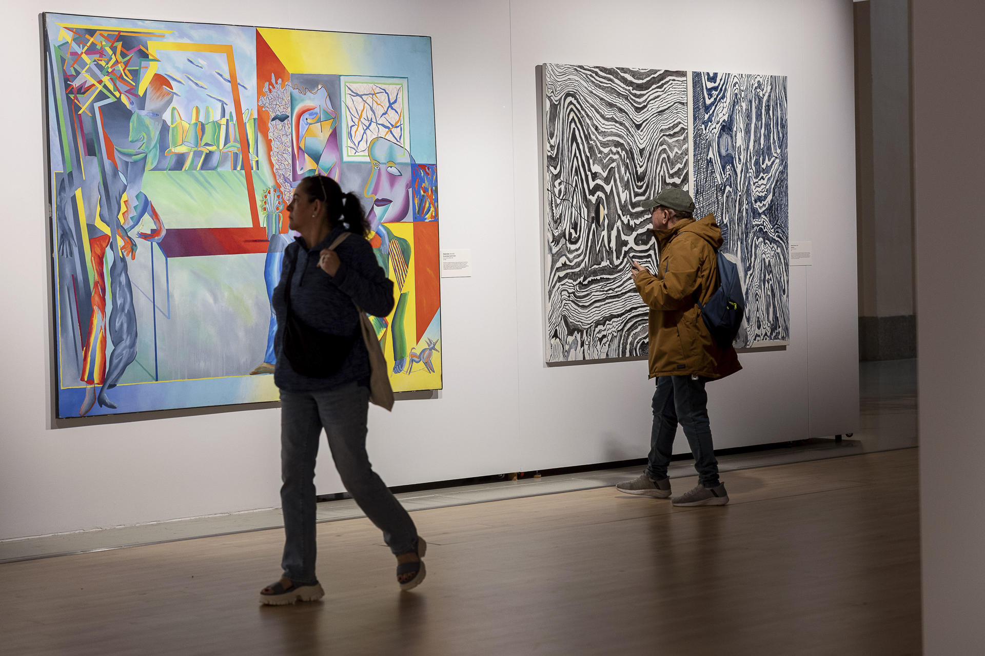 Aspecto de la Exposición 'Miradas Fragmentadas. Artistas españoles en el siglo XXI', que acoge en Toledo. Con motivo del Día Mundial del Arte, que se conmemora cada 15 de abril, el vicepresidente de la Real Fundación de Toledo y director de la Real Academia de Bellas Artes y Ciencias Históricas de Toledo, Jesús Carrobles, habla en una entrevista con la Agencia EFE sobre la importancia de Toledo en el arte contemporáneo y en las vanguardias. EFE/Ismael Herrero