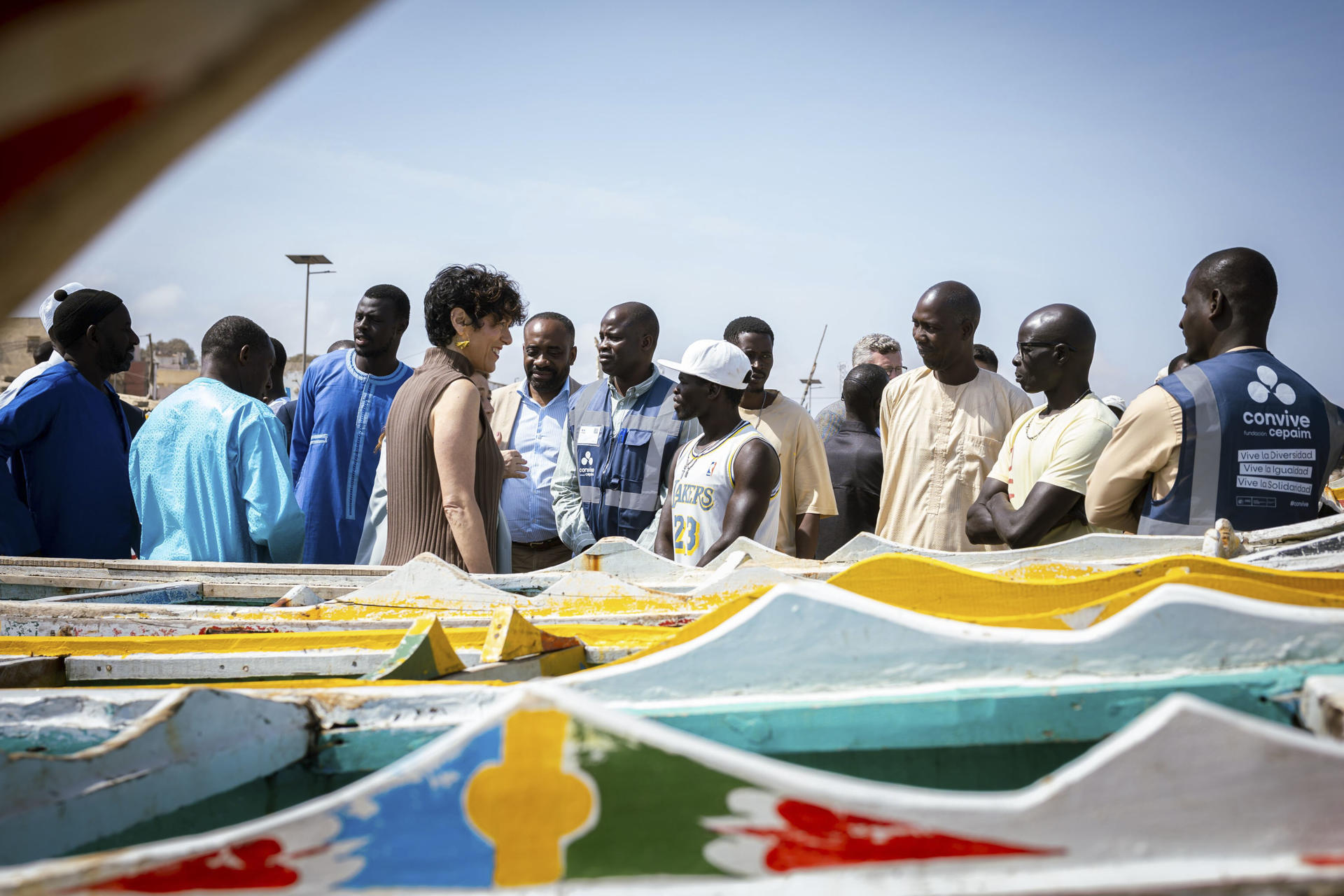 La ministra de Inclusión, Seguridad Social y Migraciones, Elma Saiz, ha visitado este viernes varios proyectos de migrantes retornados en Kayar (Senegal) y que se enmarcan en la estrategia de retorno voluntario especialmente dirigido a jóvenes que deciden regresar a su país de origen. EFE/Mº de Inclusión, Seguridad Social y Migraciones CRÉDITO OBLIGATORIO SOLO USO PERMITIDO PARA ILUSTRAR LA NOTICIA QUE APARECE EN EL PIE DE FOTO SÓLO USO EDITORIAL