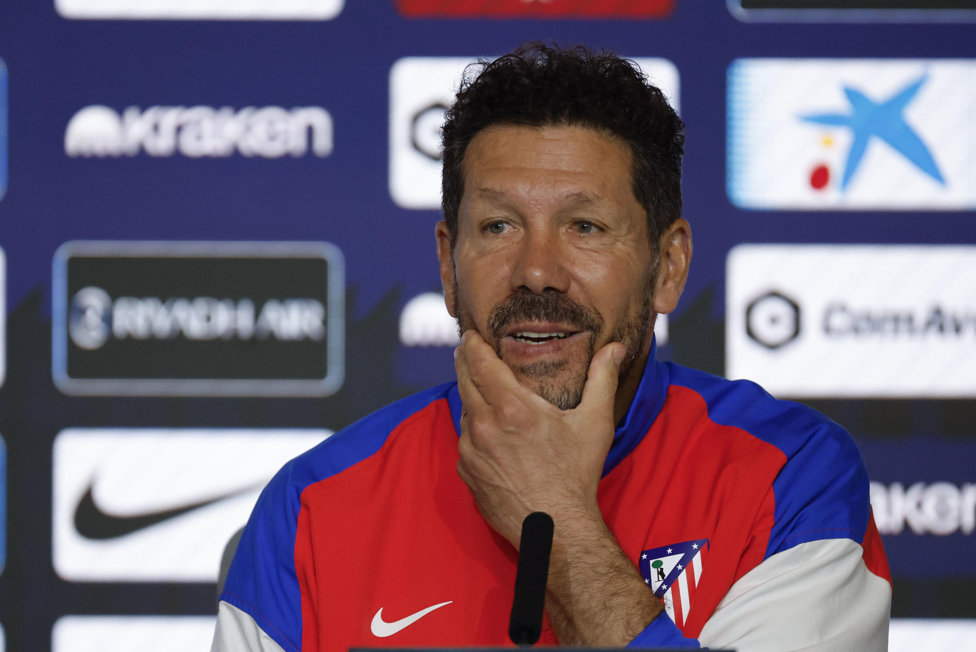 Simeone, durante la rueda de prensa de este domingo. EFE/ Juan Carlos Hidalgo