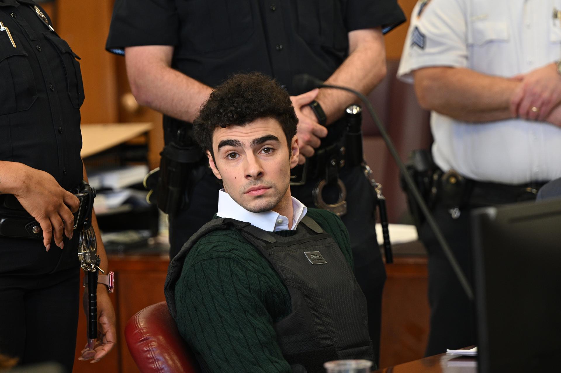 Fotografía de Luigi Mangione, el presunto asesino del director ejecutivo de UnitedHealthcare, Brian Thompson. EFE/Curtis Means